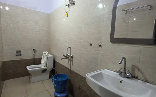 Siddhi Vinayak Hotel And Banquet