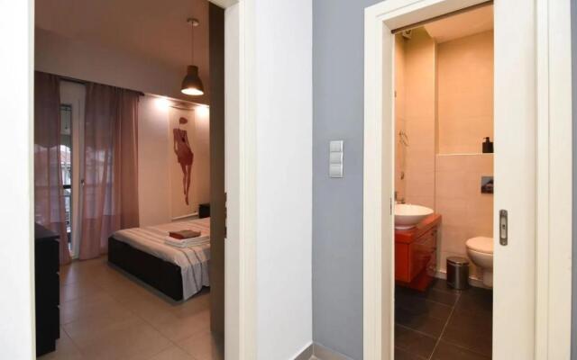 Excellent apartment luxuriously renovated
