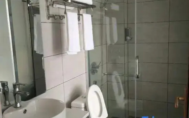 Ningdu Waitan Yihao Hotel