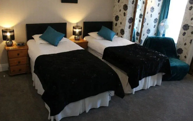 Little Hayes Guest House
