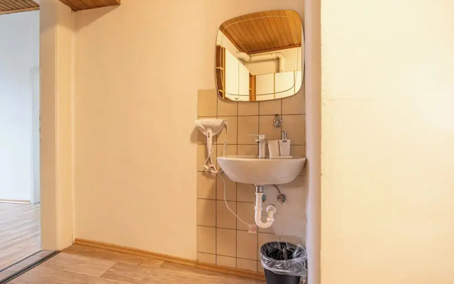 Amazing 1BR-1LR Apt. 7-Min to Stadthalle