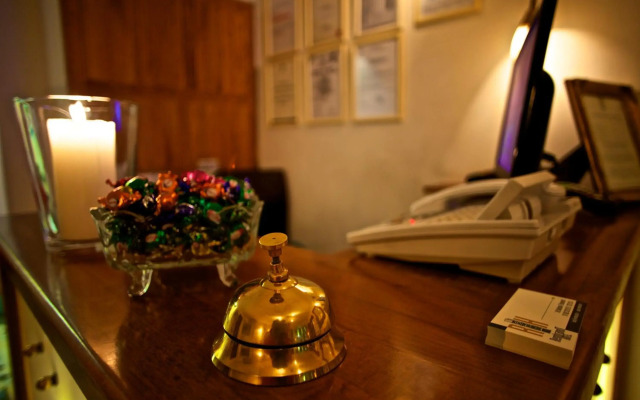 Rembrandt Hotel