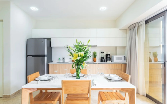 Brava Towers 408 By Sandy Powerful