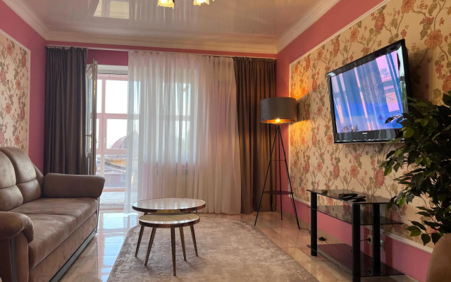 Sutki26 on Kalinin Avenue