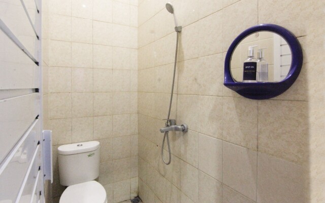 SPOT ON 1795 Ungu Residence Syariah