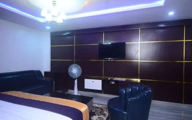 Nobi's Apartments