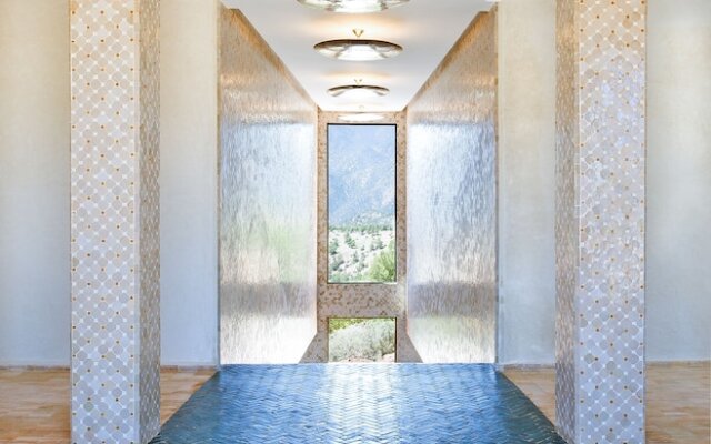 L' Amandier Hotel & Villas