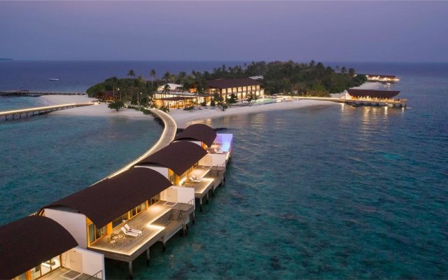 The Westin Maldives Miriandhoo Resort