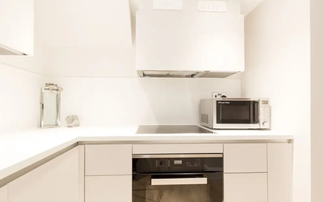 The Saint Stephen s Gardens Mansion VII