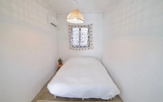 Weekenders - Hostel