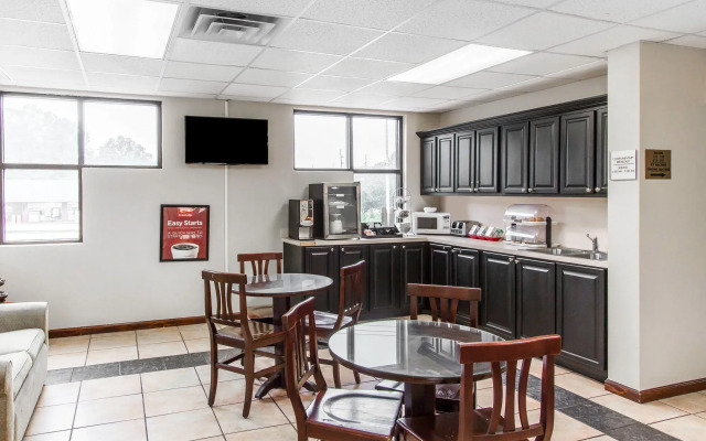 Americas Best Value Inn Opelika