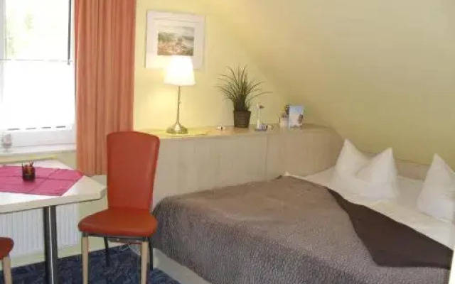 Hotel Pension & Restaurant Zur Mole