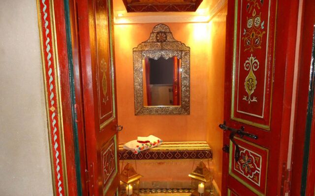 Riad Hikaya