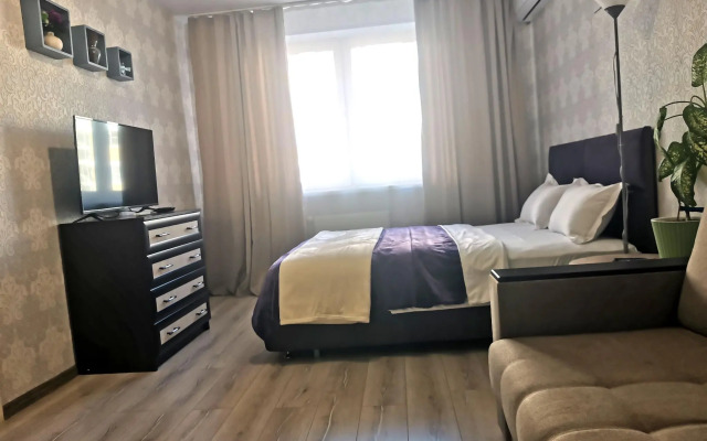 Апартаменты на улице Красных Партизан 1/4 корпус 8