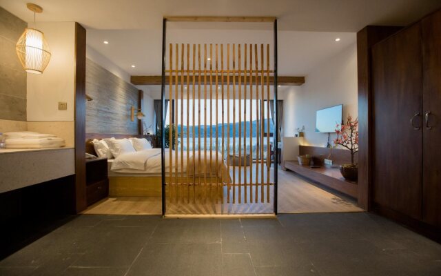 Lugu Lake Er San hotel