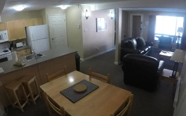 Panorama Vacation Retreat at Horsethief Lodge