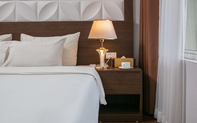 Hanoi Diamond King Hotel