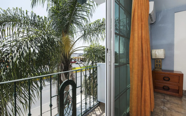 Hotel Suites de Reyes