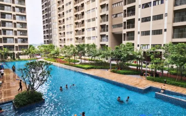 Nilai Vision City 4+1 PAX Akasia Suite
