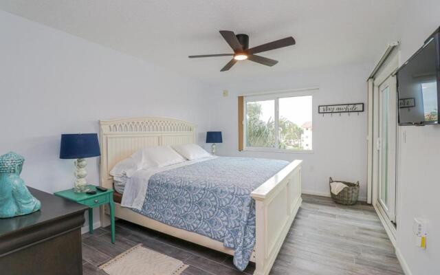 Ocean Village Club C32