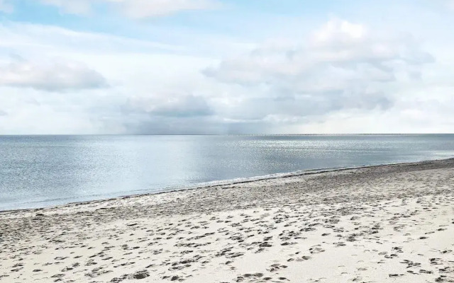 6 Person Holiday Home in Vaeggerlose