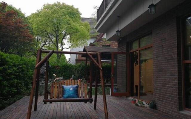 Jixiang Garden Inn
