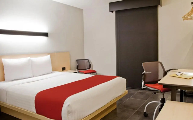 City Express by Marriott Monterrey Lindavista