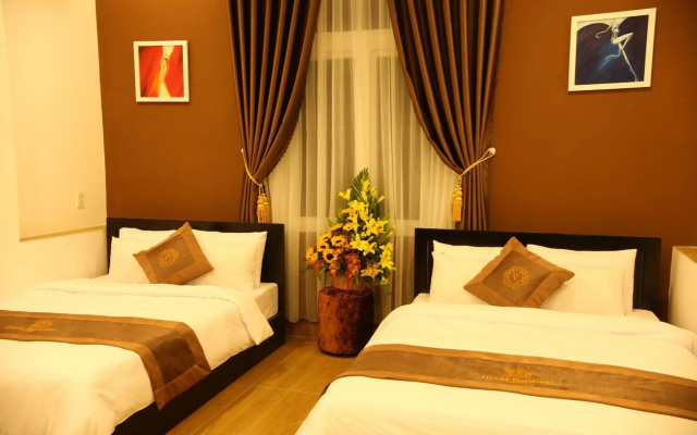 Uyen Phuong Hotel