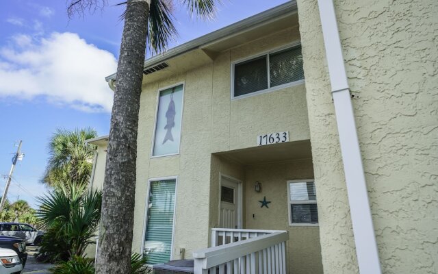 Sailfish Townhomes by Panhandle Getaways