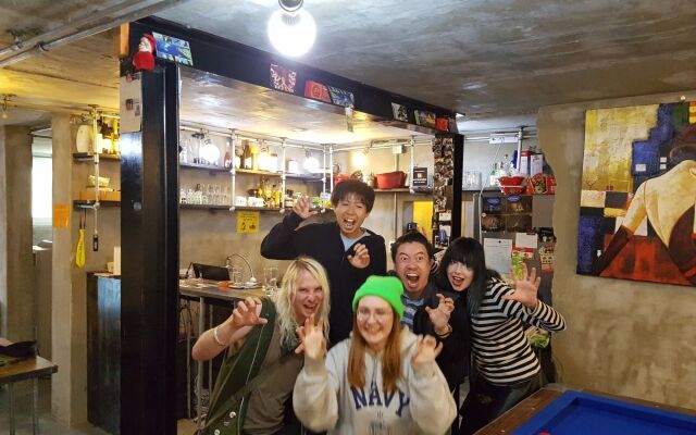 Time Travelers Party Hostel In Hongdae - Foreigners Only