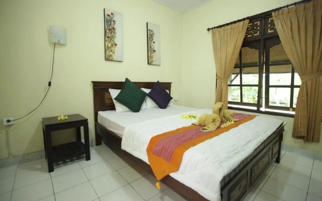 Liang House and Hostel