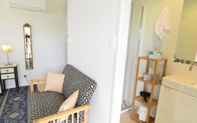 Rosevillehouse Bed & Breakfast
