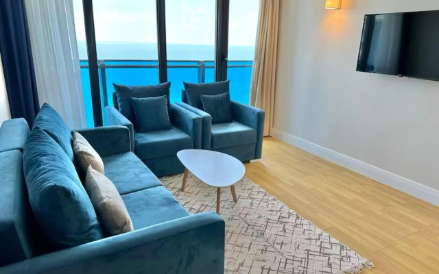 Seaview Appartment in Orbi Towers