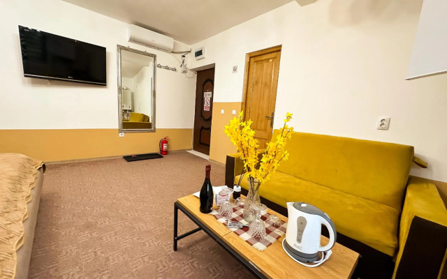 Royal Central Studios