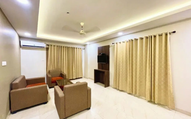 Hotel Janaki Pride - near Temple