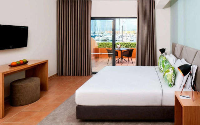 NH Marina Portimao Resort