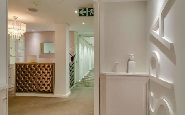 Protea Hotel by Marriott Cape Town Waterfront Breakwater Lodge