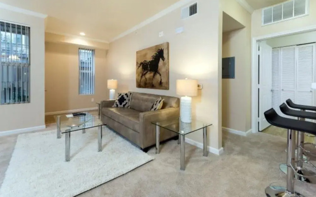Global Luxury Suites At San Fernando