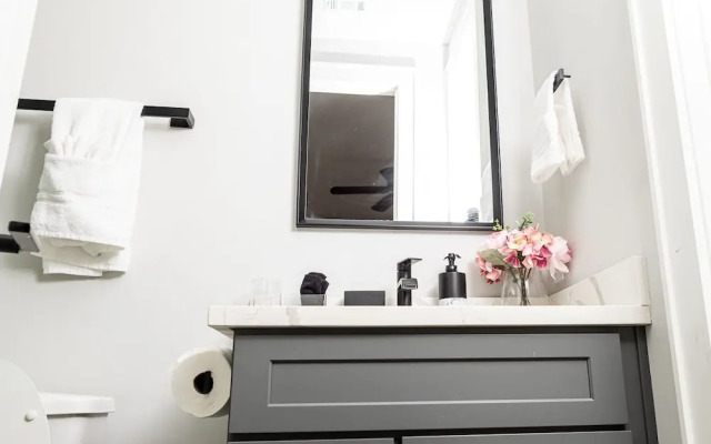Houston Lux Townhome