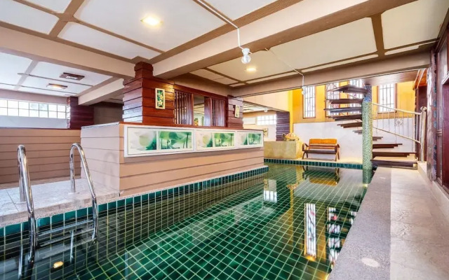 Anyaburi Private Pool Villa