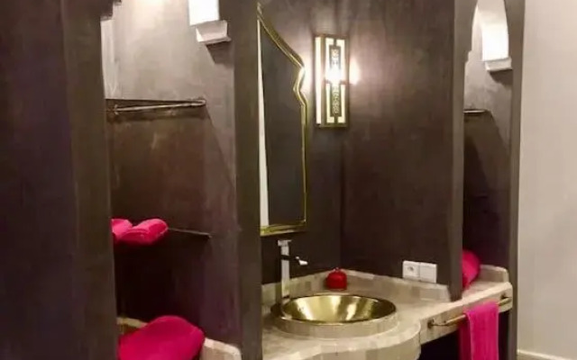 Villa Marrakech for 10 persons.