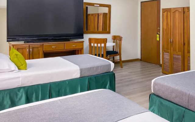 Ayenda 1140 Roma Plaza