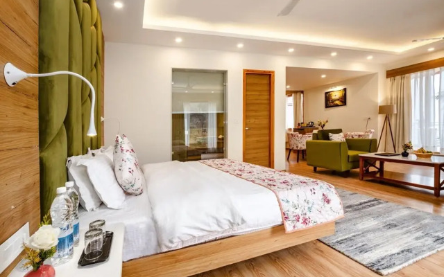 Anand Vardhan Resorts