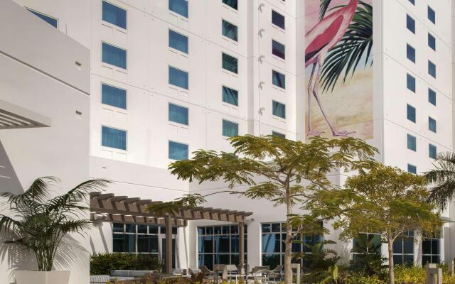 Homewood Suites by Hilton Miami Dolphin Mall