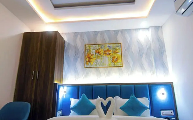 Paarth Grand