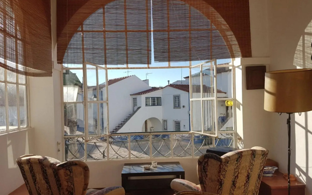 Lush Mansion In Aldeia Galega With Private Pool