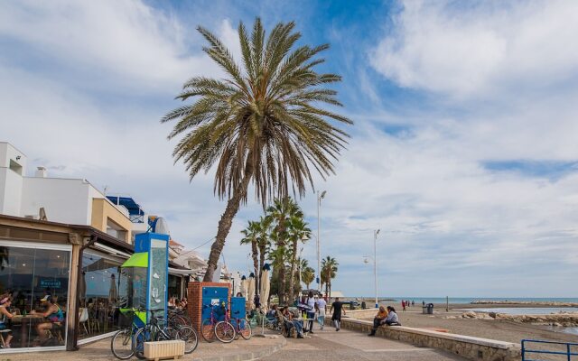 Pedregalejo Beach Apartment 1
