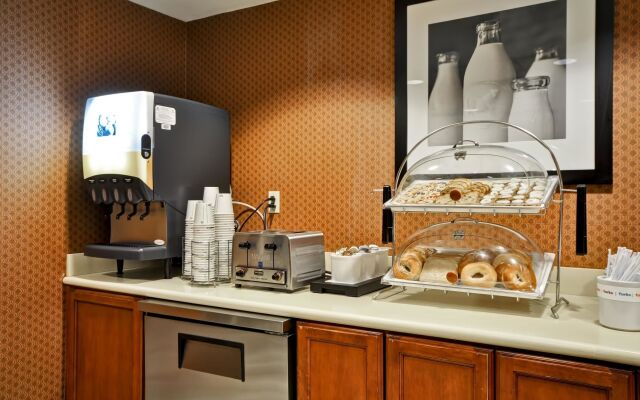 Hampton Inn & Suites Tucson East/Williams Center