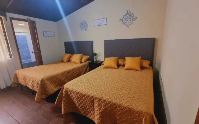 Azura Hotel Boutique