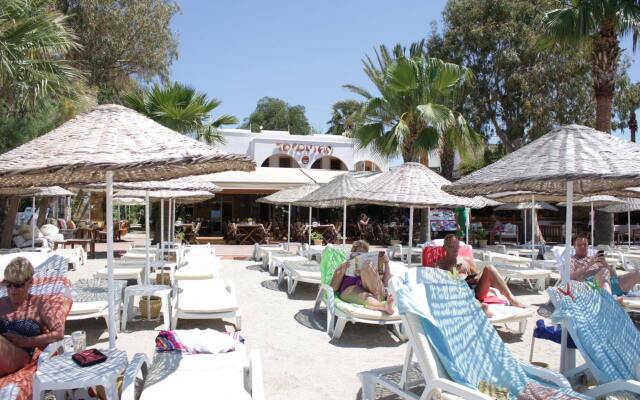 Toloman Hotel Bitez Beach